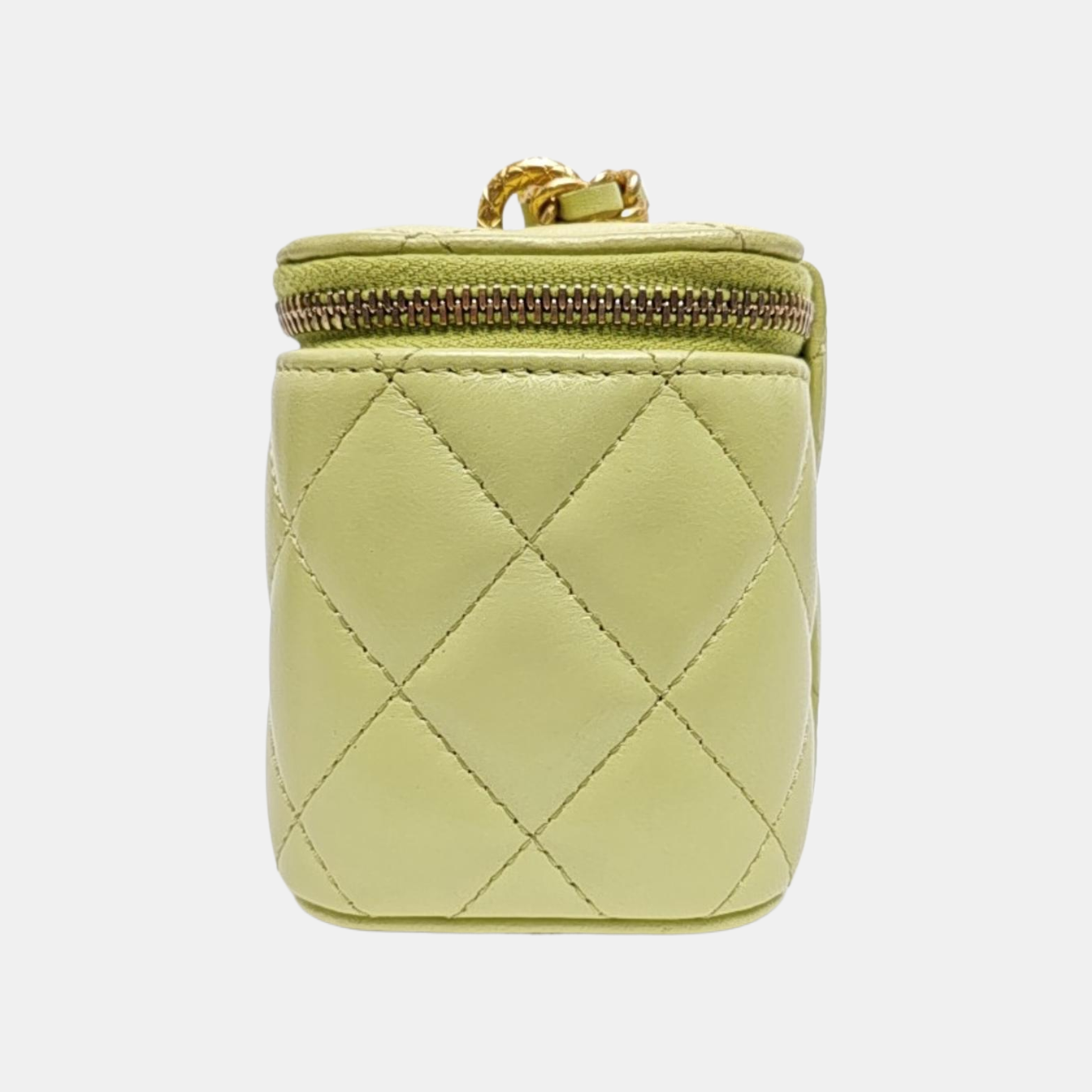Authenticated pre-owned  VANITY CASE Small Quilted Lambskin Green - Shoulder Bag at Looply