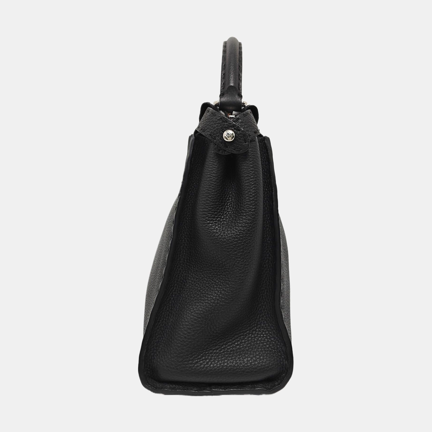 Peekaboo  Essential Medium Calfskin Black