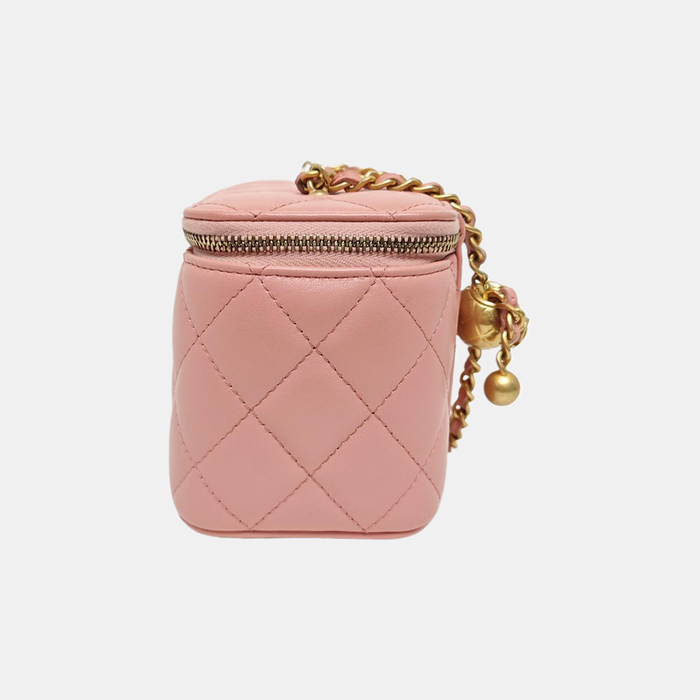 VANITY CASE Small Quilted Lambskin Pink