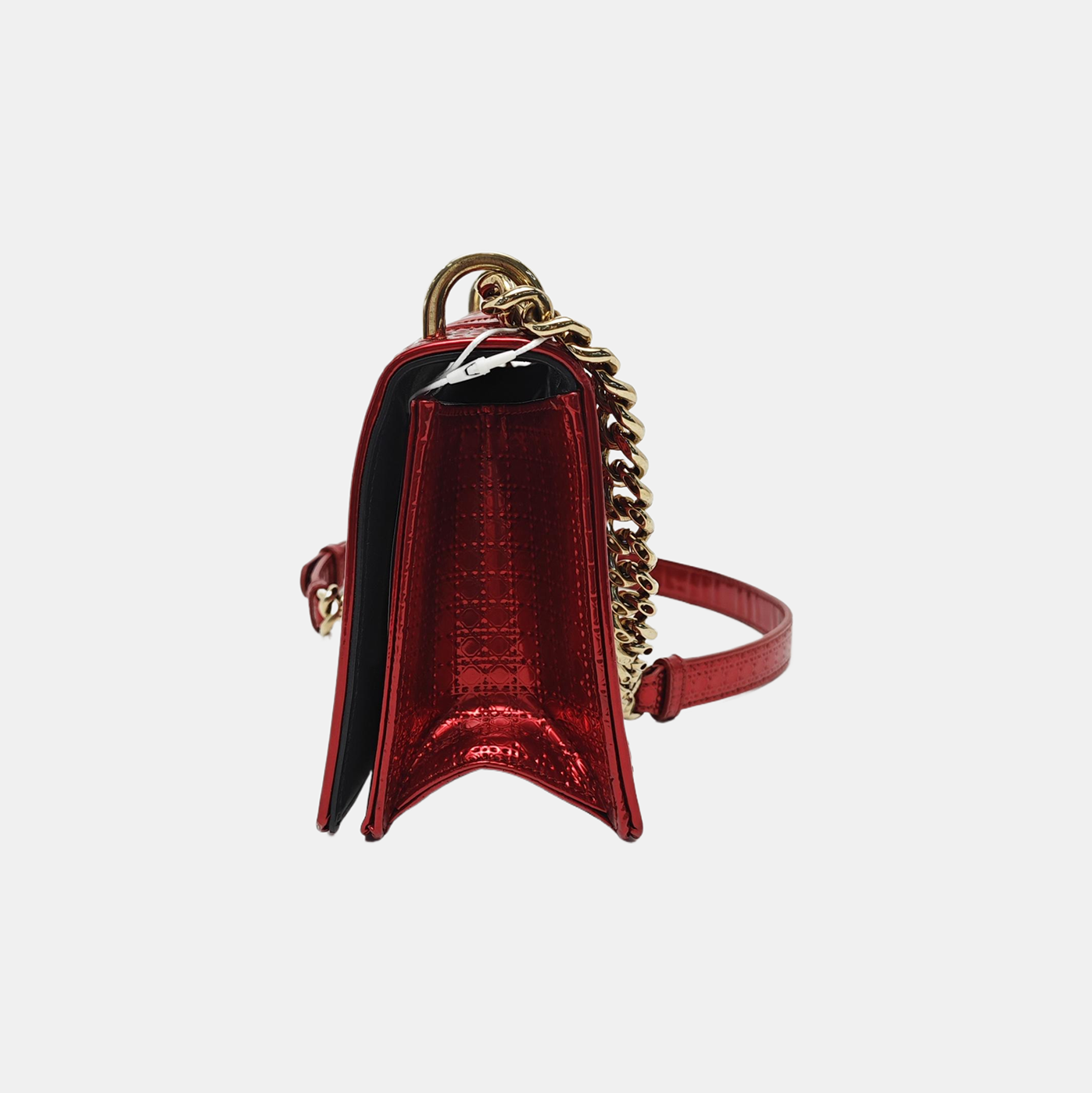 Authenticated pre-owned  Diorama Quilted Calfskin Red - Crossbody Bag at Looply