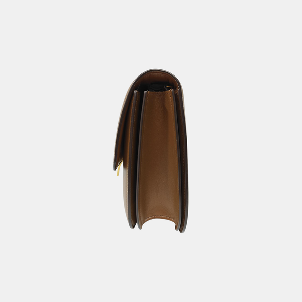 CLASSIC BOX Medium Calfskin Brown