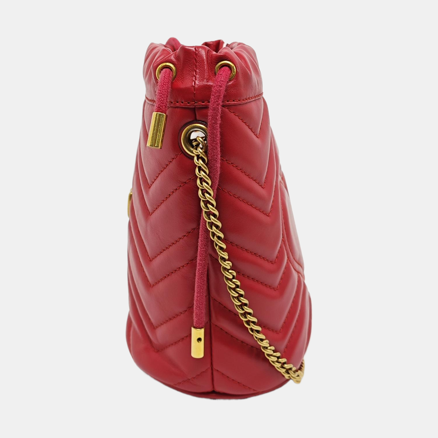 Authenticated pre-owned  GG Marmont Mini Quilted Calfskin Red - Bucket Bag at Looply