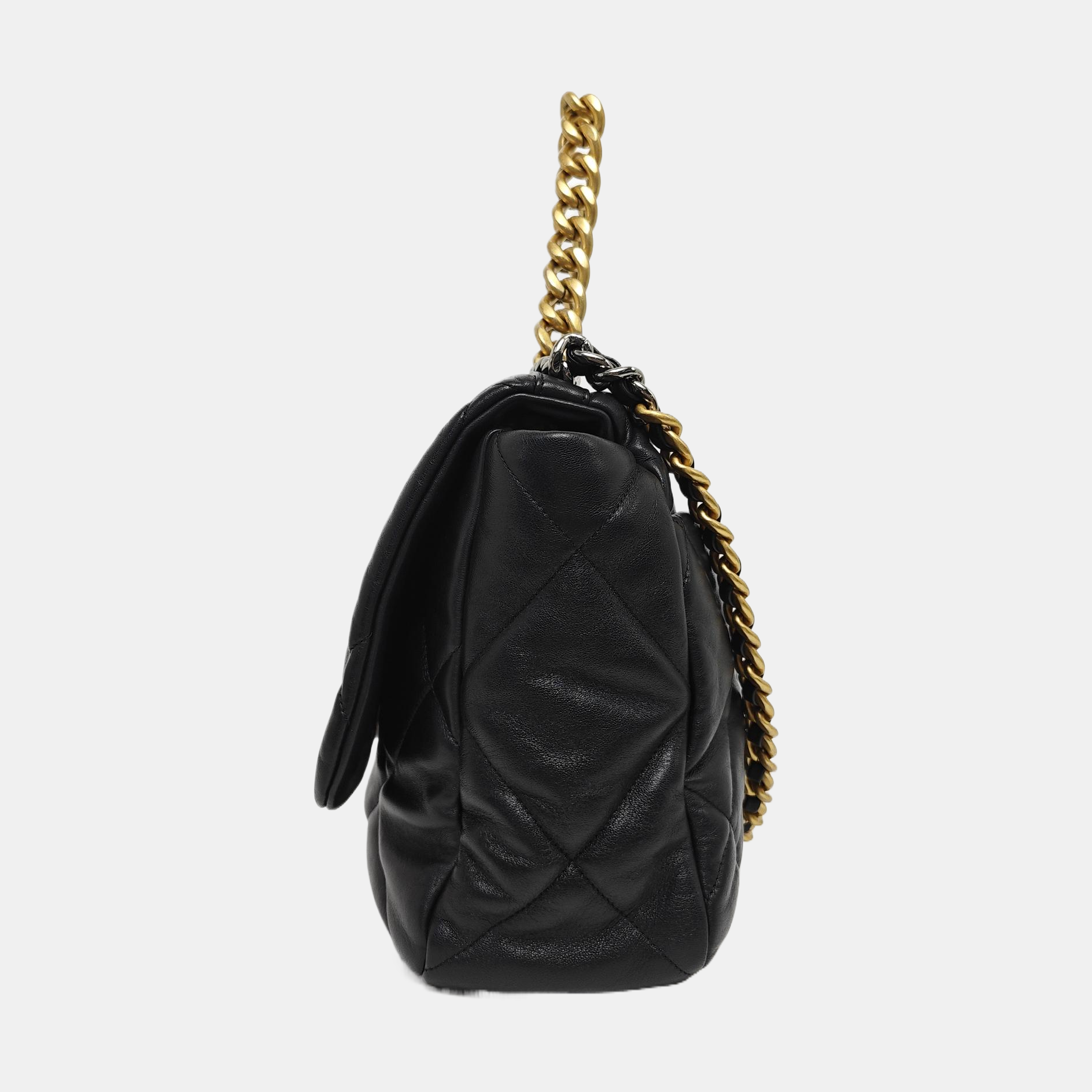 CHANEL 19 Maxi Quilted Lambskin Black