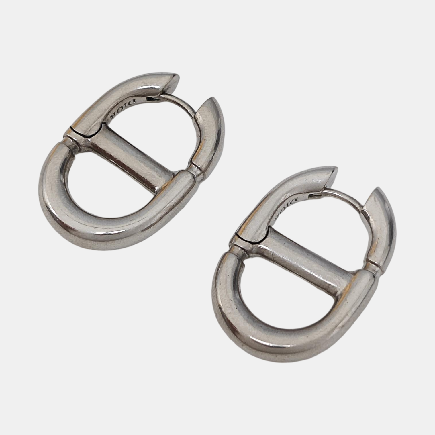 Metal Silver Stud Earrings