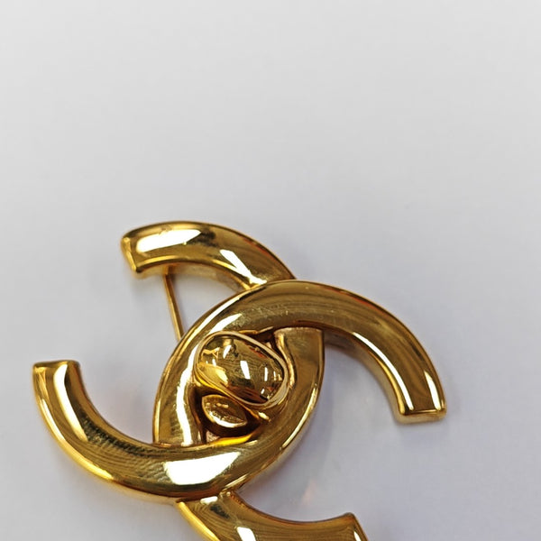 Metal Gold Brooch