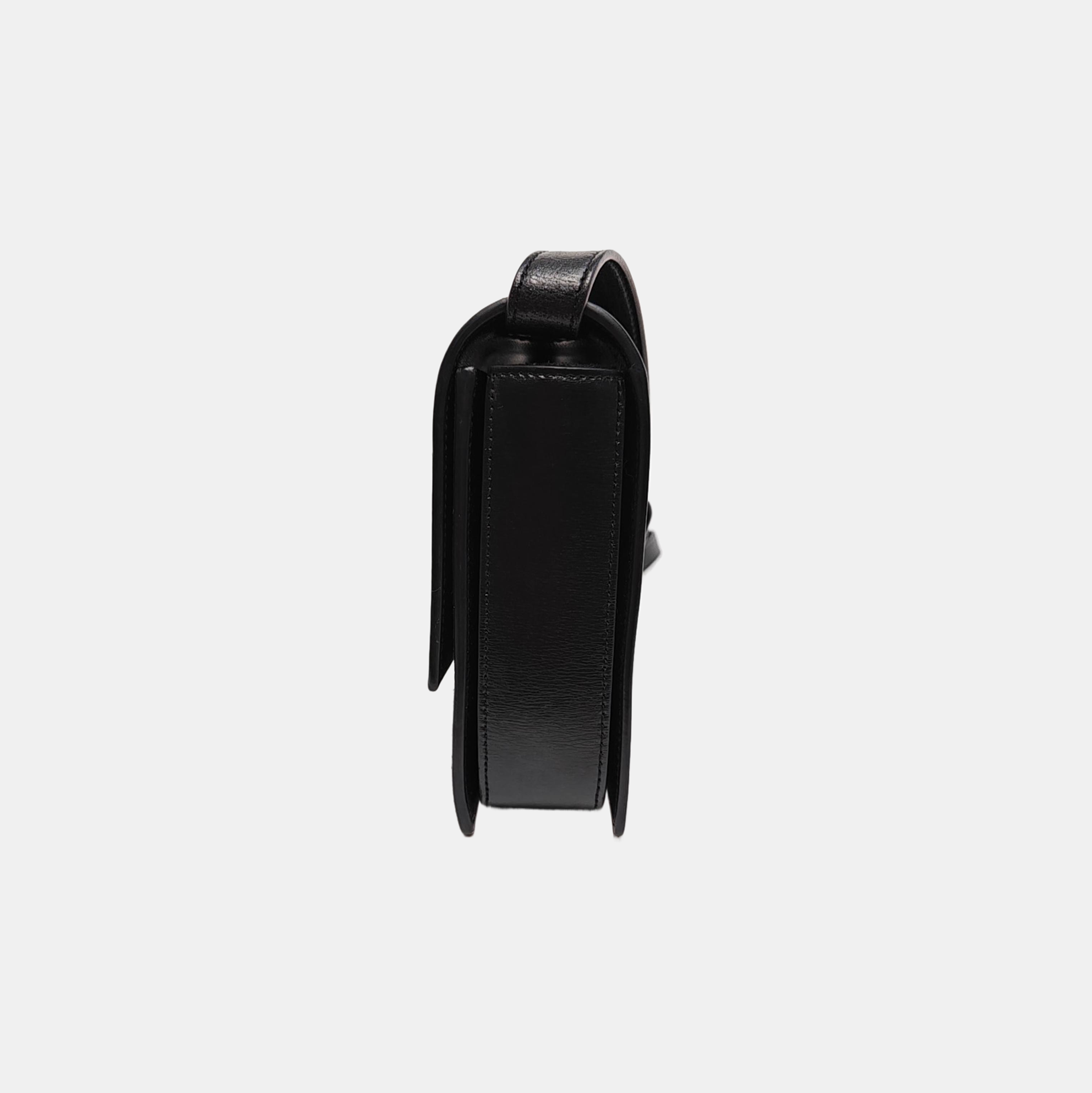 BELLECHASSE Medium Calfskin Black