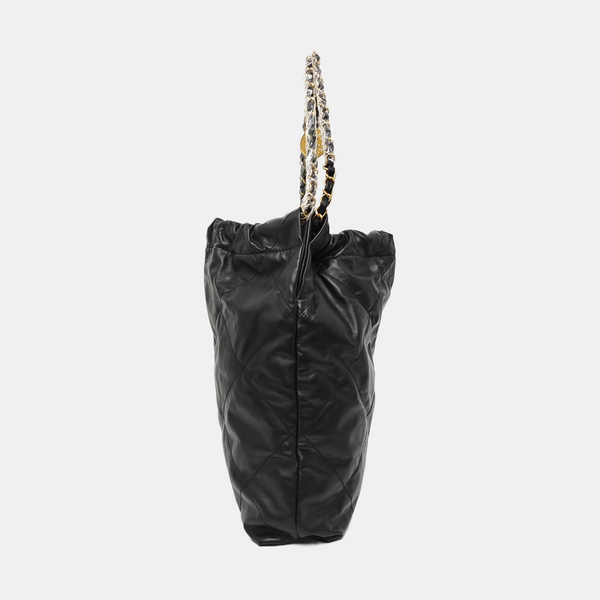 CHANEL 22 Medium Quilted Calfskin Black