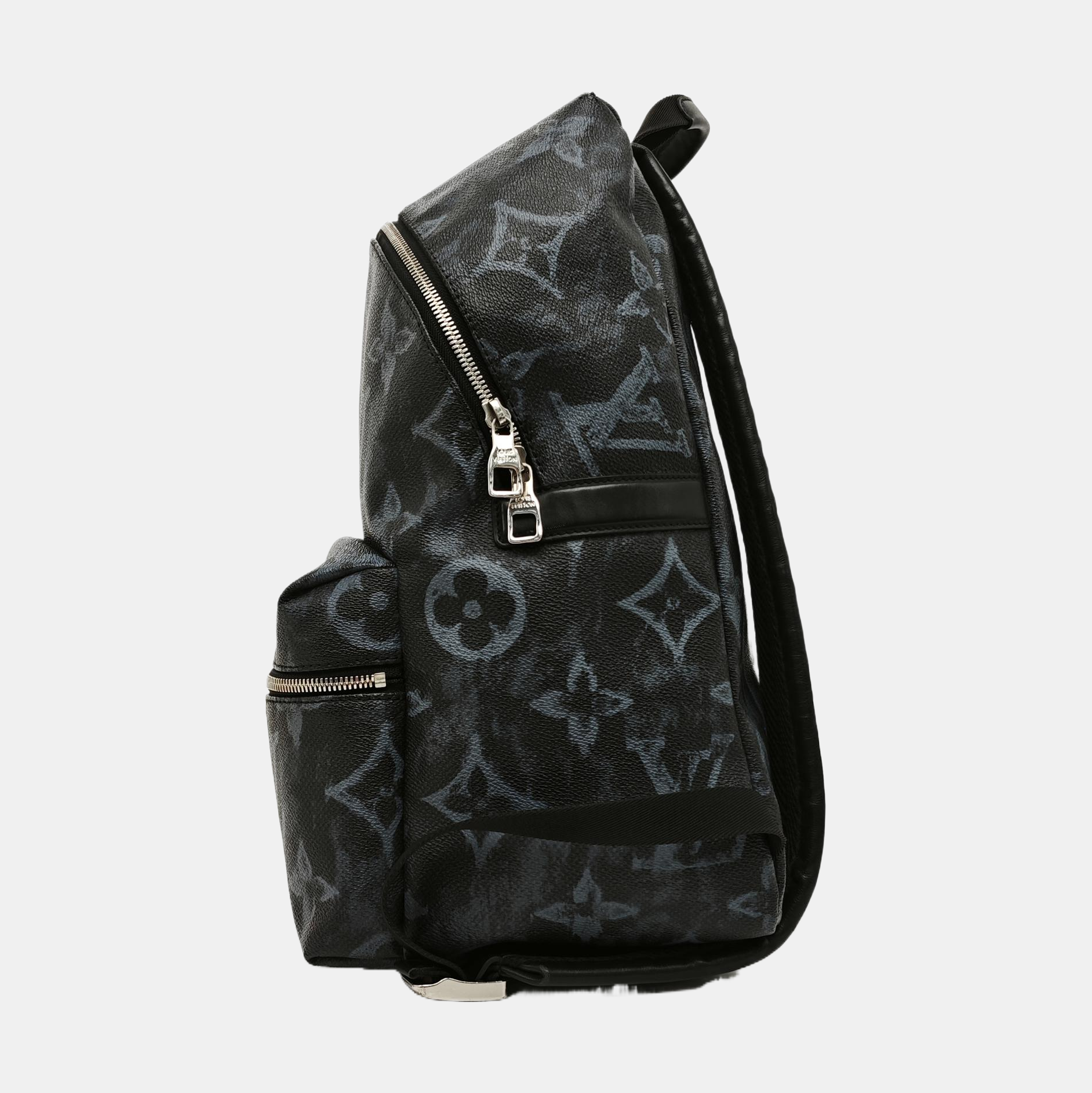 DISCOVERY PM Monogram Coated Canvas Black