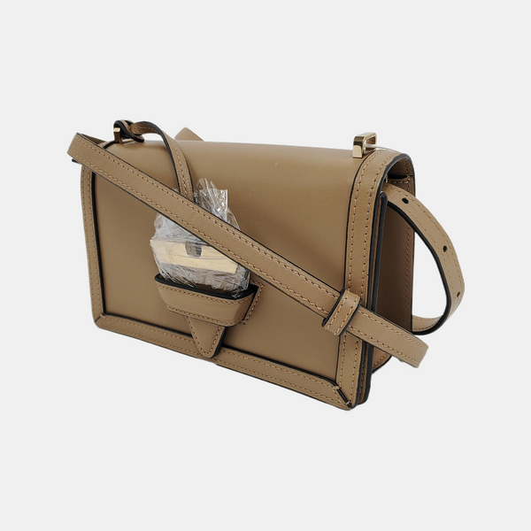 Authenticated pre-owned  Barcelona Calfskin Brown - Shoulder Bag at Looply