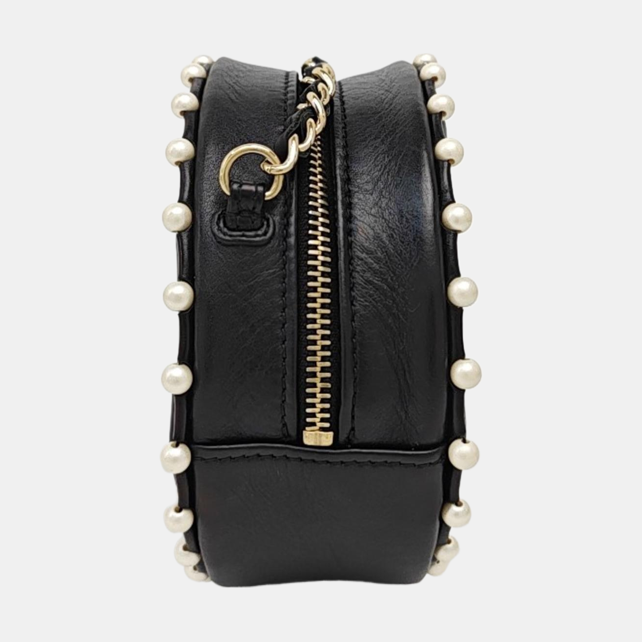 ROUND Quilted Calfskin Black