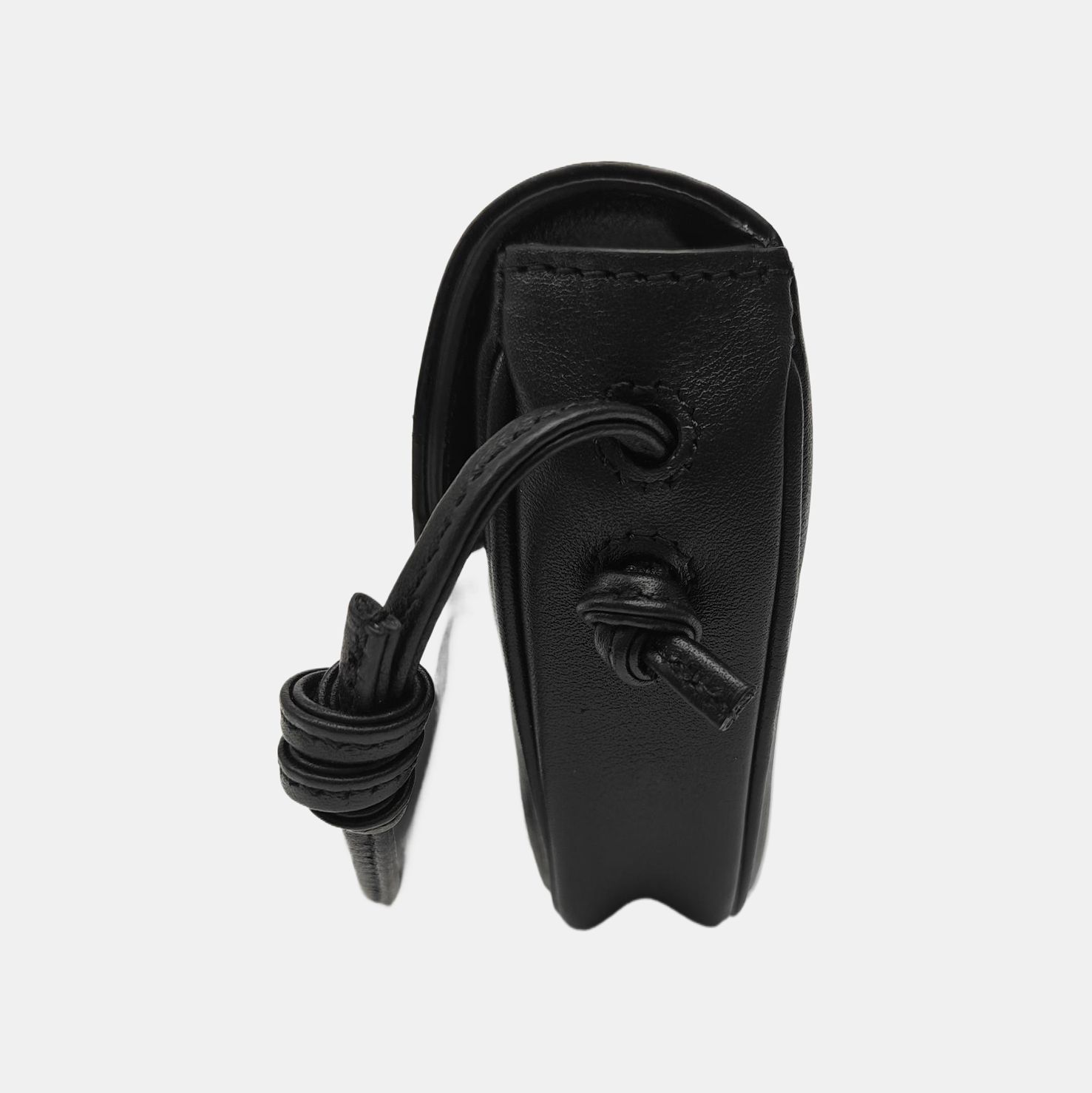TRIANGLE Calfskin Black