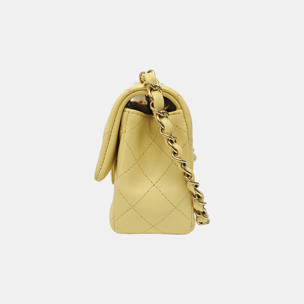 CLASSIC FLAP Mini Quilted Lambskin Yellow