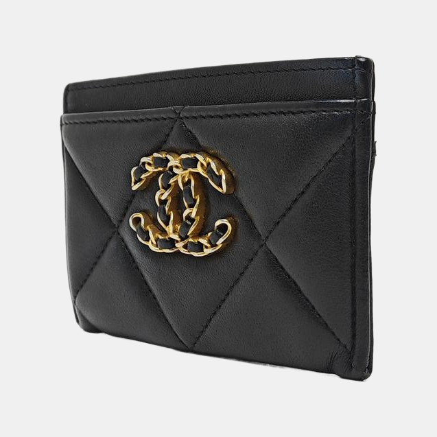 CHANEL 19 Small Quilted Lambskin Black Card Holder