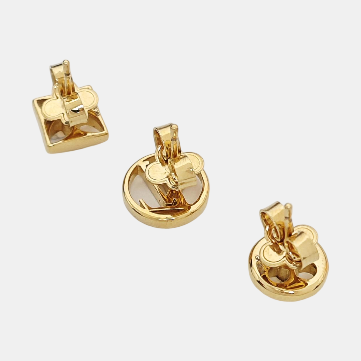 Metal Gold Stud Earrings