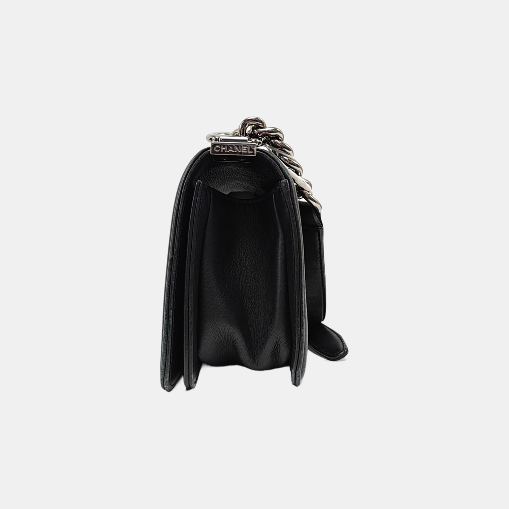 BOY CHANEL Small Chevron, Quilted Calfskin Black