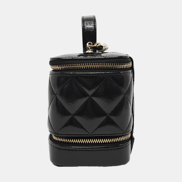 VANITY CASE Small Quilted Lambskin Black