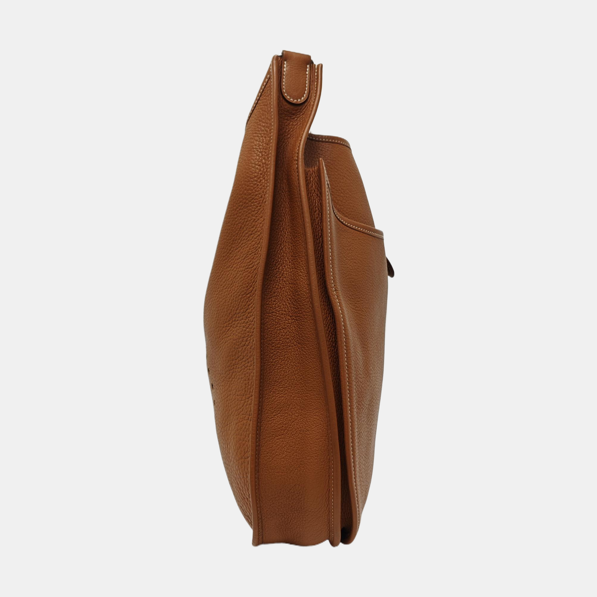 Evelyne 40 Clemence Brown