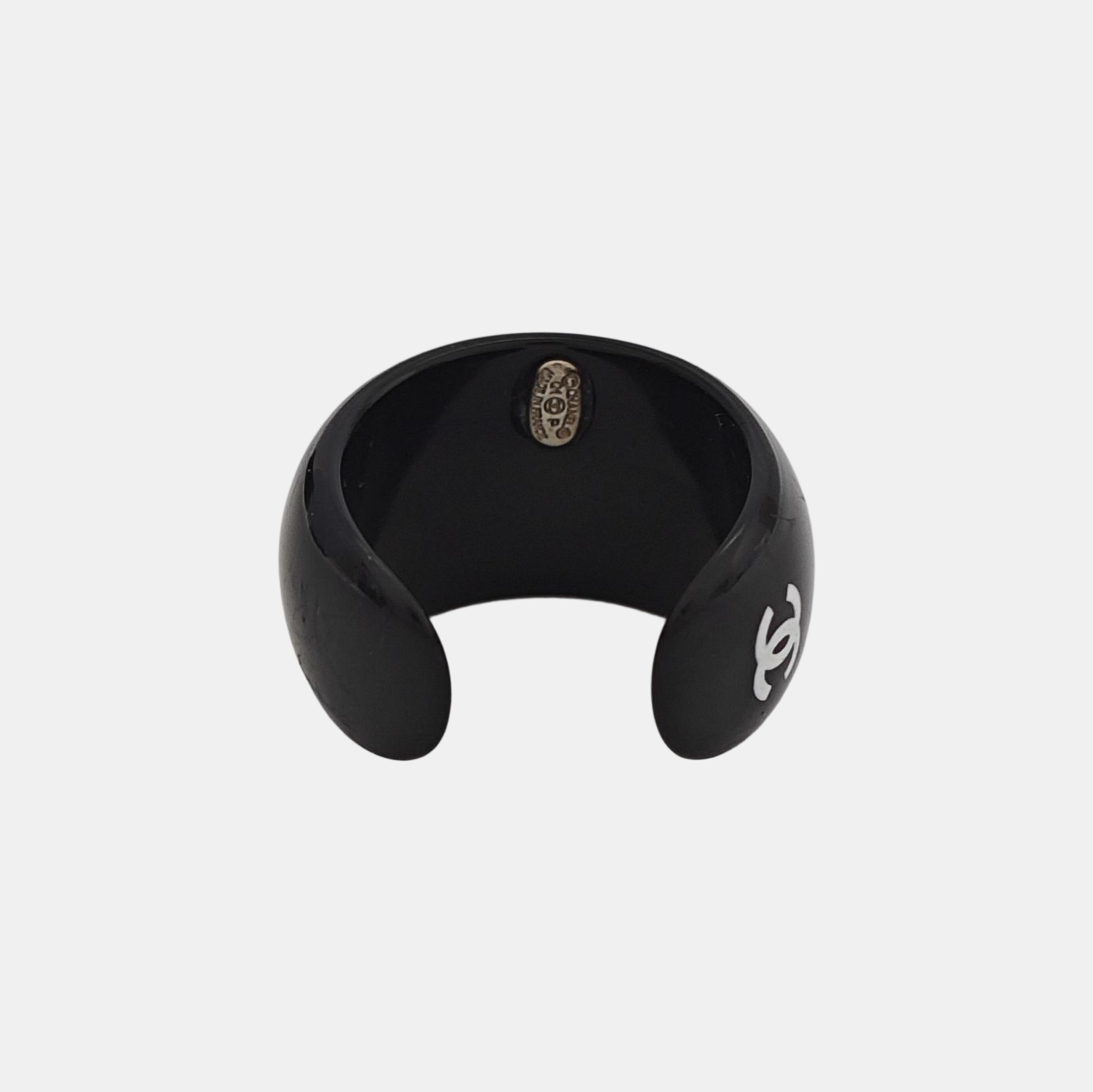 Synthetic Material Black Ring EU 55