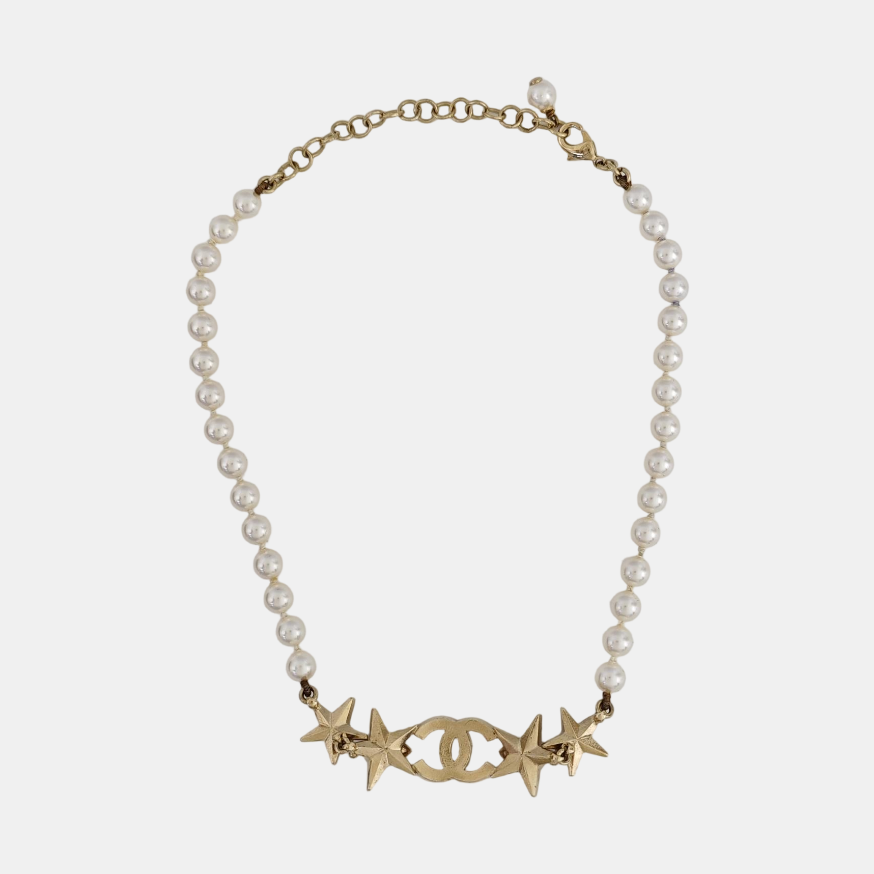 Faux Pearl White Necklace