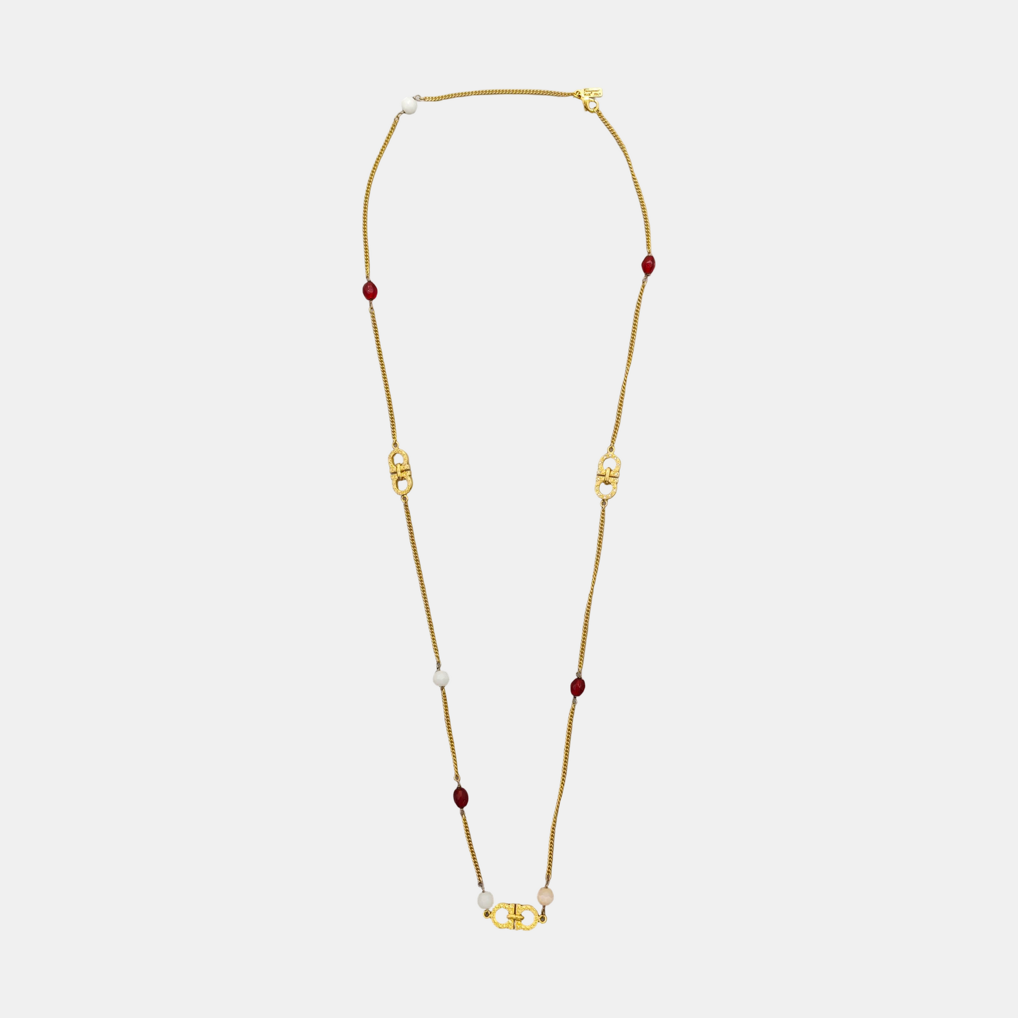 Collar Dorado de Metal