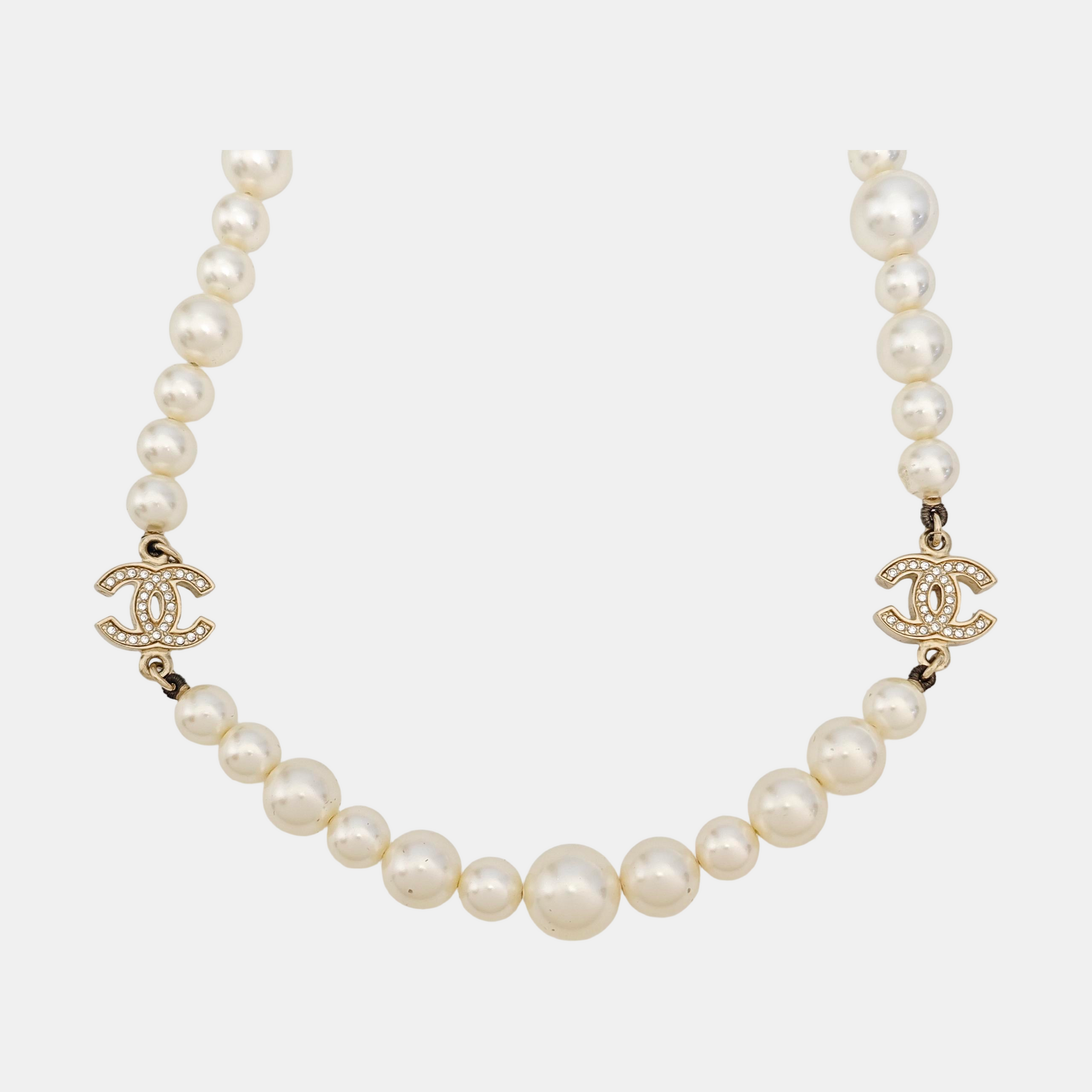 Pearl White Necklace