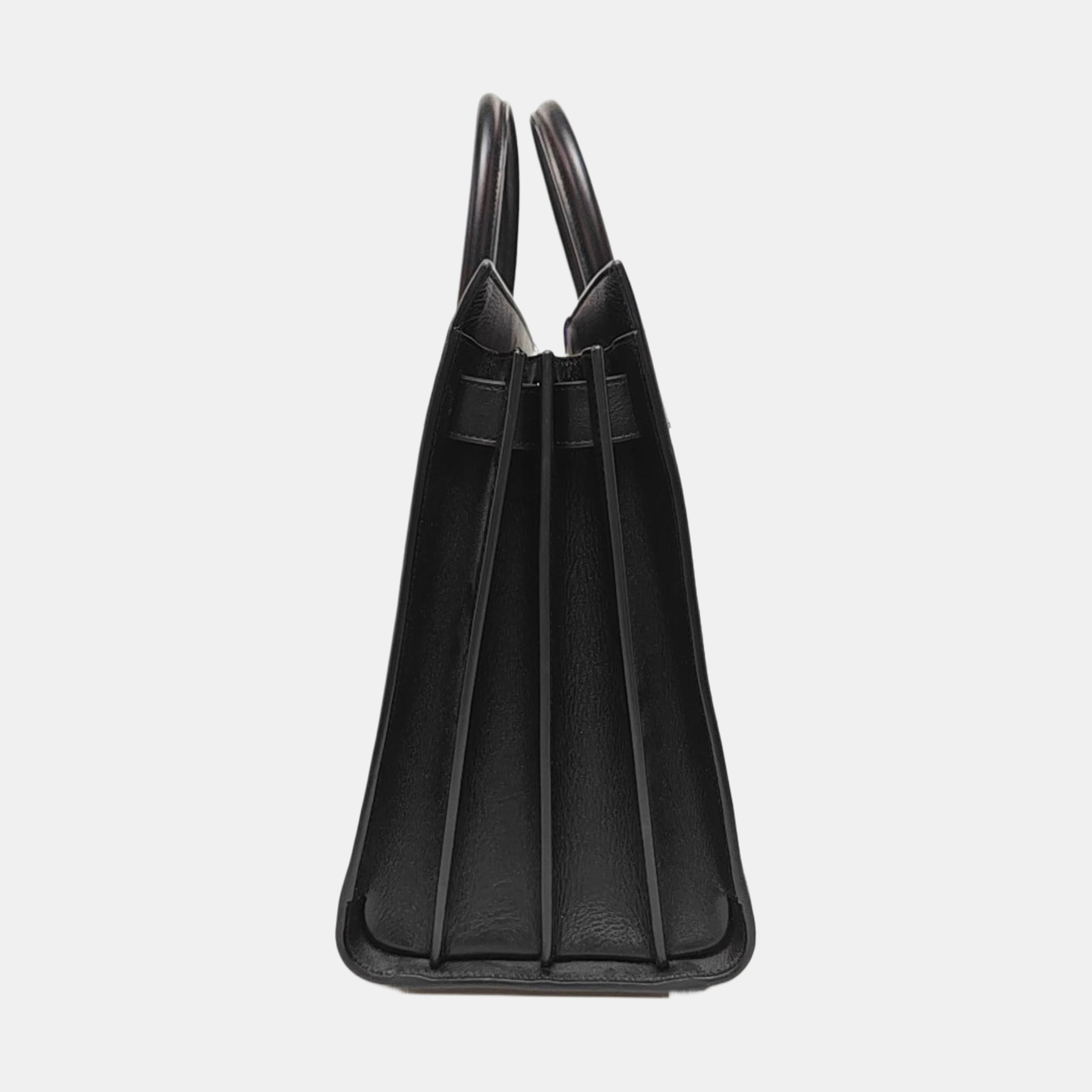 SAC DE JOUR Calfskin Black