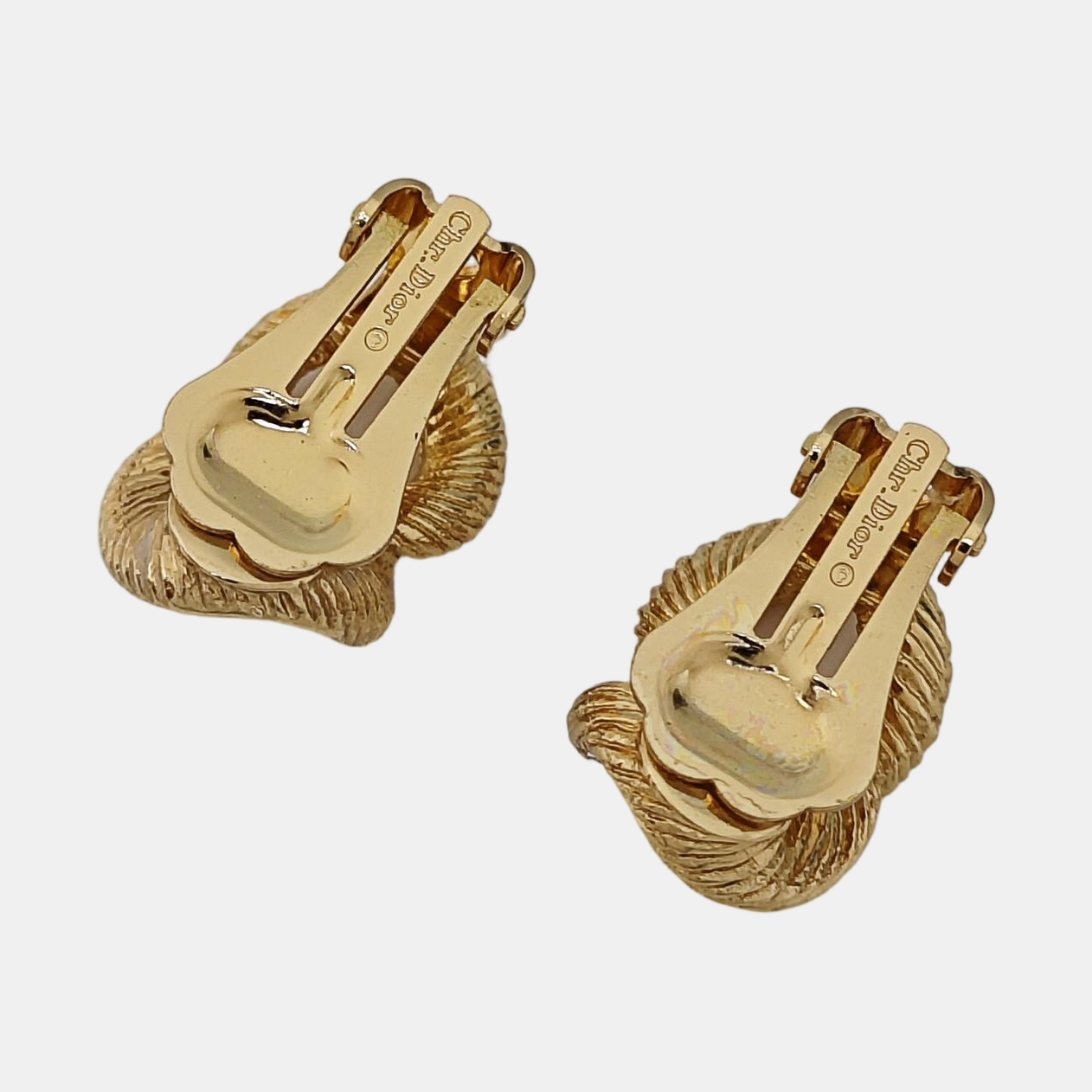 Twist Round Metal Gold Clip On Earrings