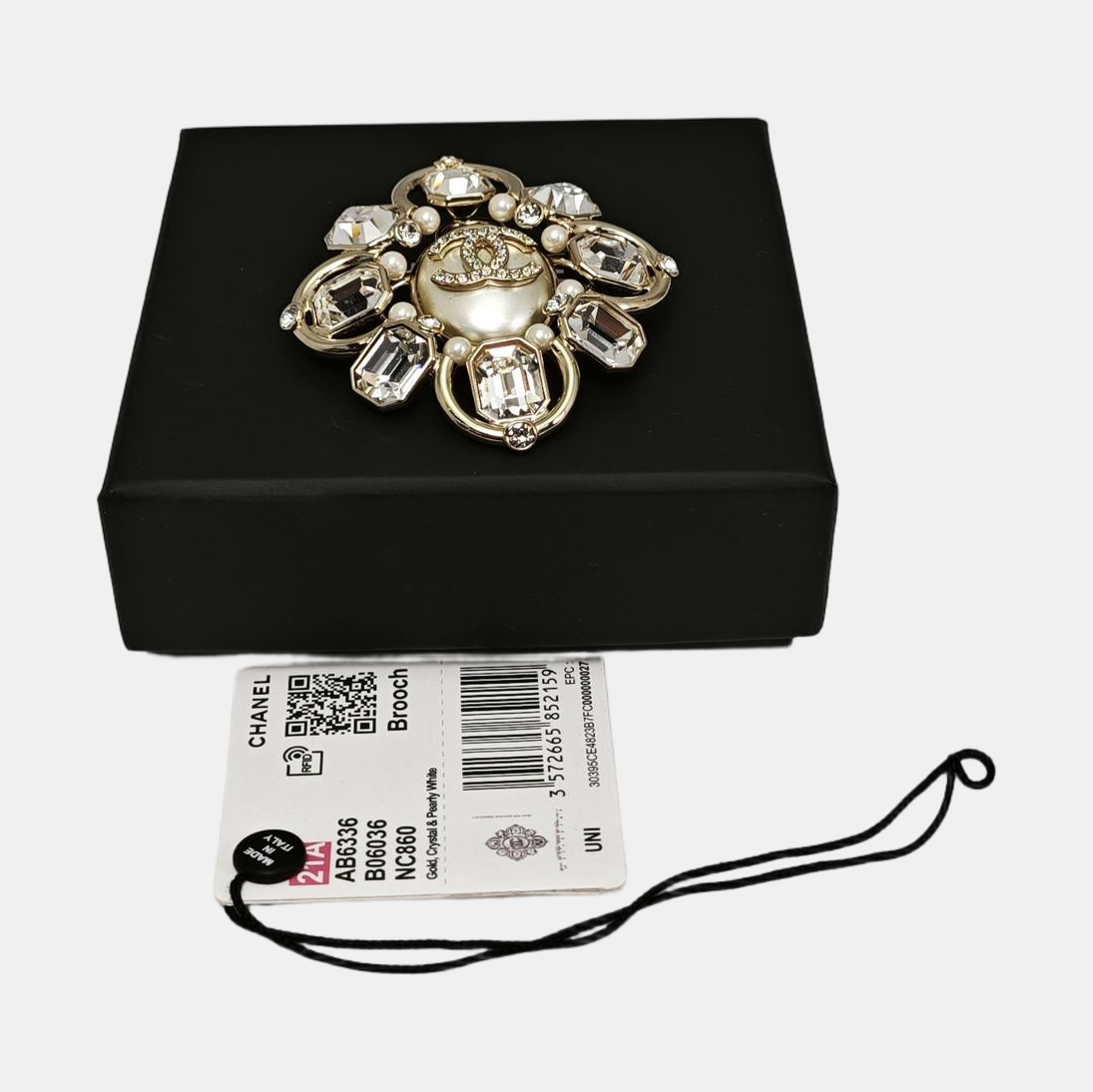 Metal Gold Brooch