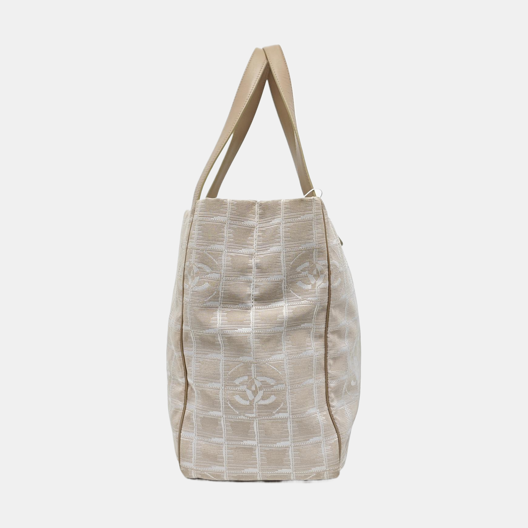Authenticated pre-owned  TRAVEL LINE Canvas Beige - Top Handle Bag at Looply