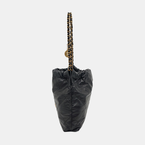 CHANEL 22 Small Quilted Calfskin Black