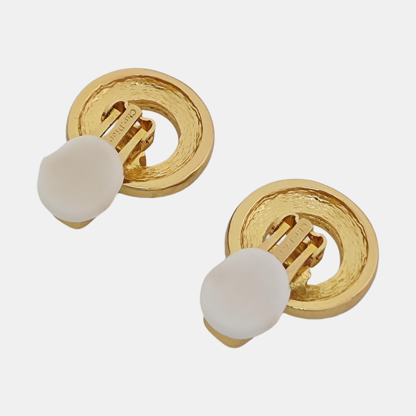 Metal Black Clip On Earrings