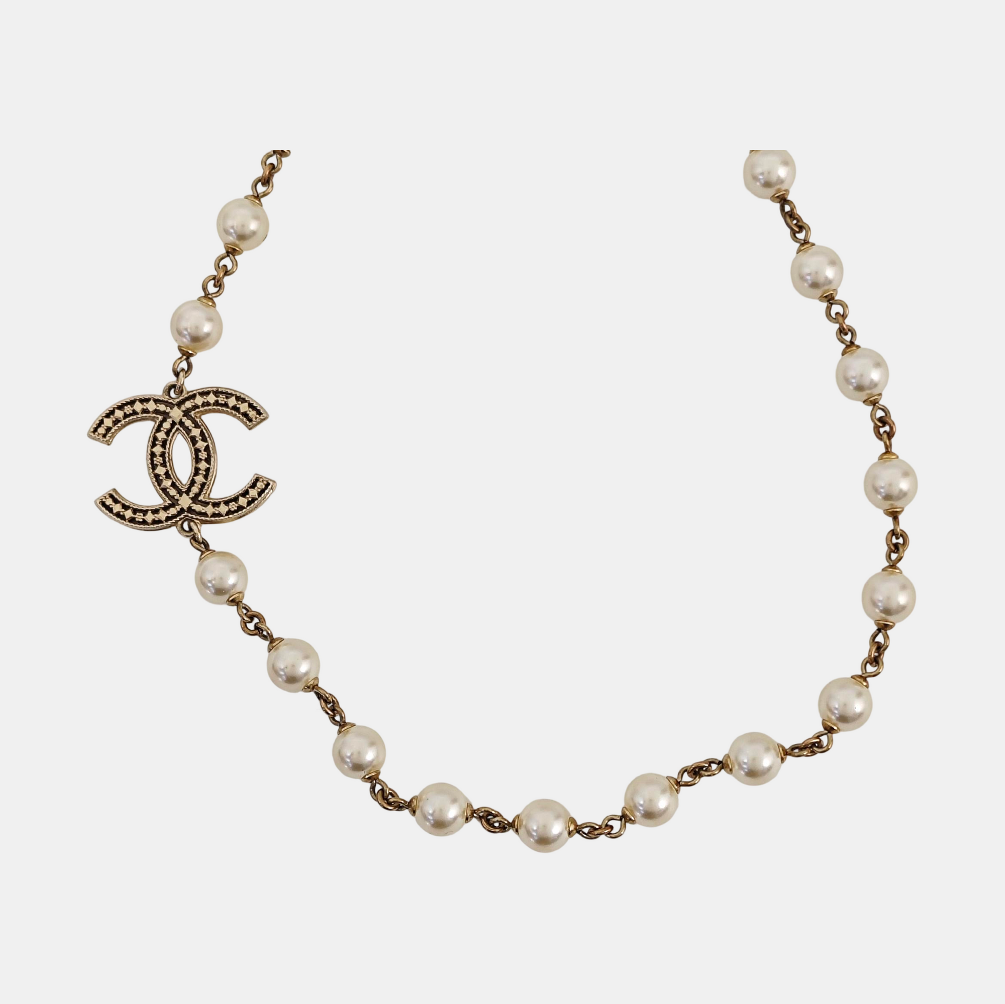 Faux Pearl Gold Necklace