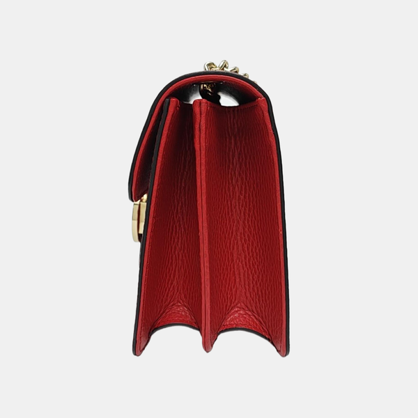 Piel de becerro roja pequeña con GG entrelazadas