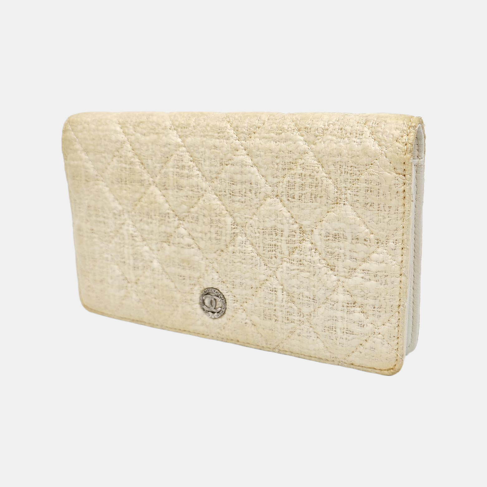 Quilted Special Material Wallet Beige
