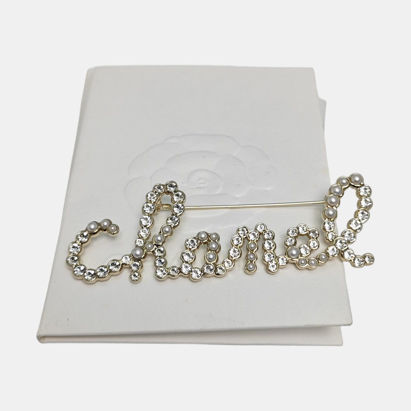 CC Logo Metal Gold Brooch