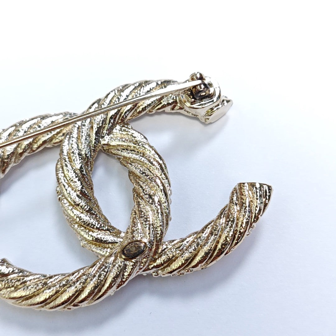 CC Logo Metal Gold Brooch
