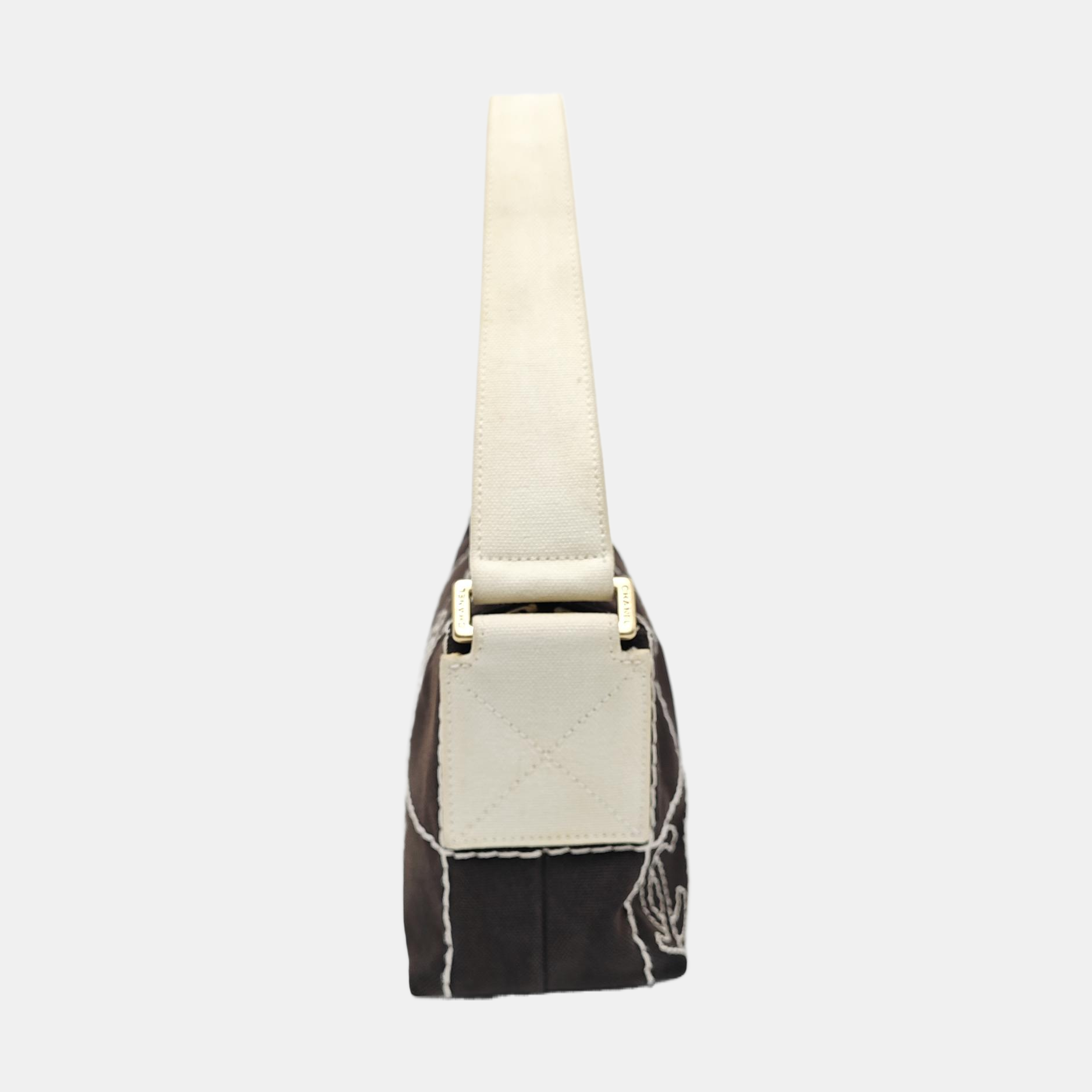 SQUARE STITCH Quilted Canvas Black