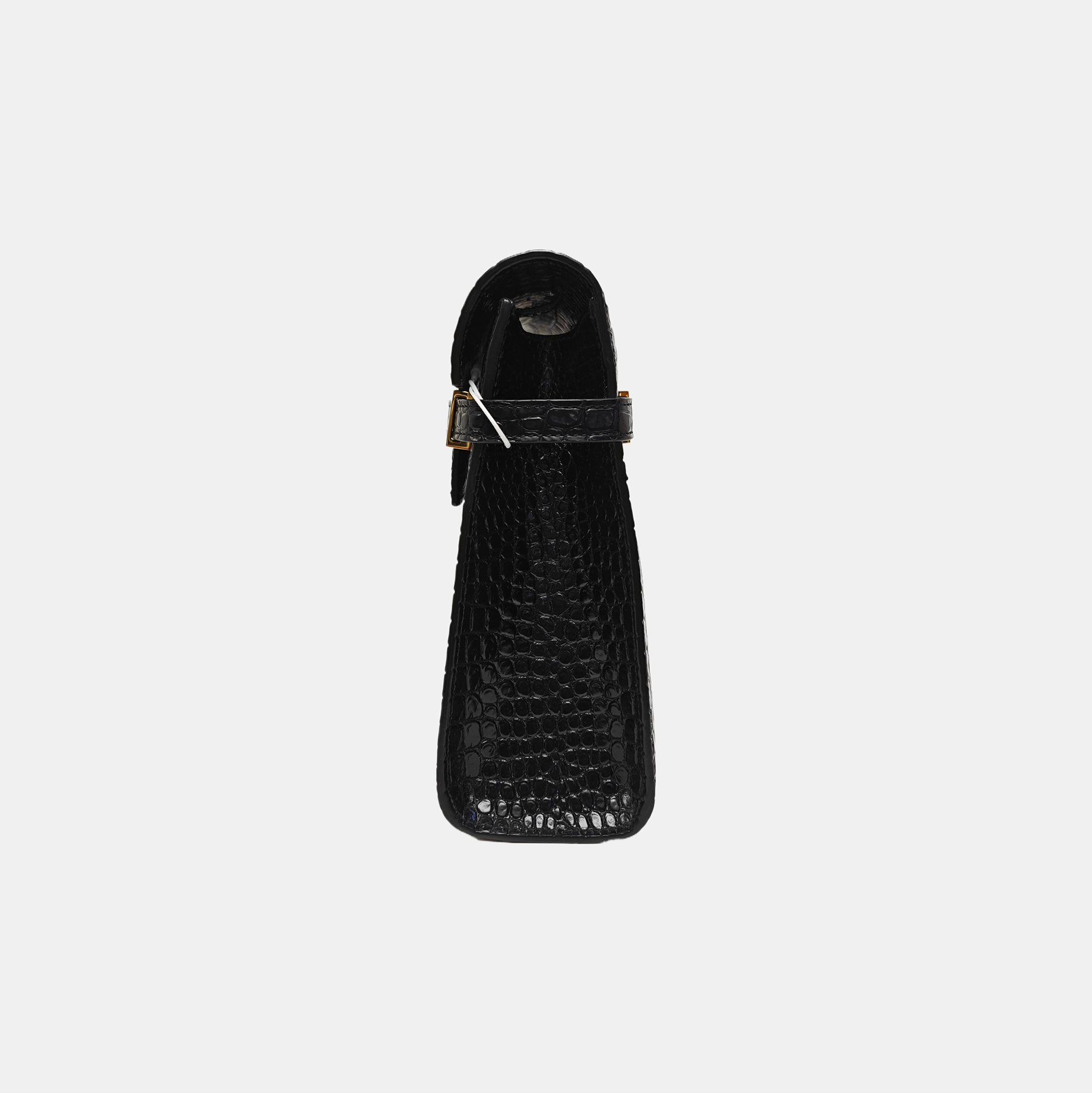 MANHATTAN Medium Calfskin Black