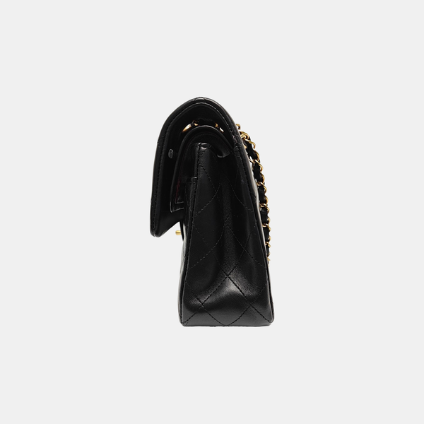 CLASSIC FLAP Small Quilted Lambskin Black