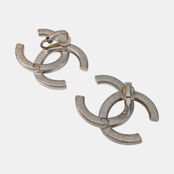 Metal Silver Clip On Earrings