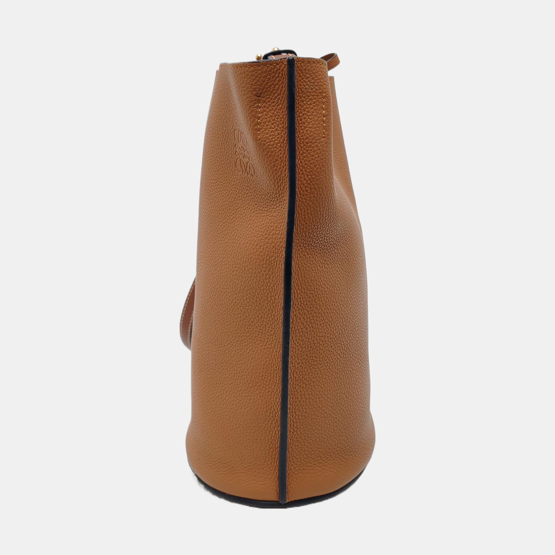 Authenticated pre-owned  Gate Calfskin Brown - Bucket Bag at Looply