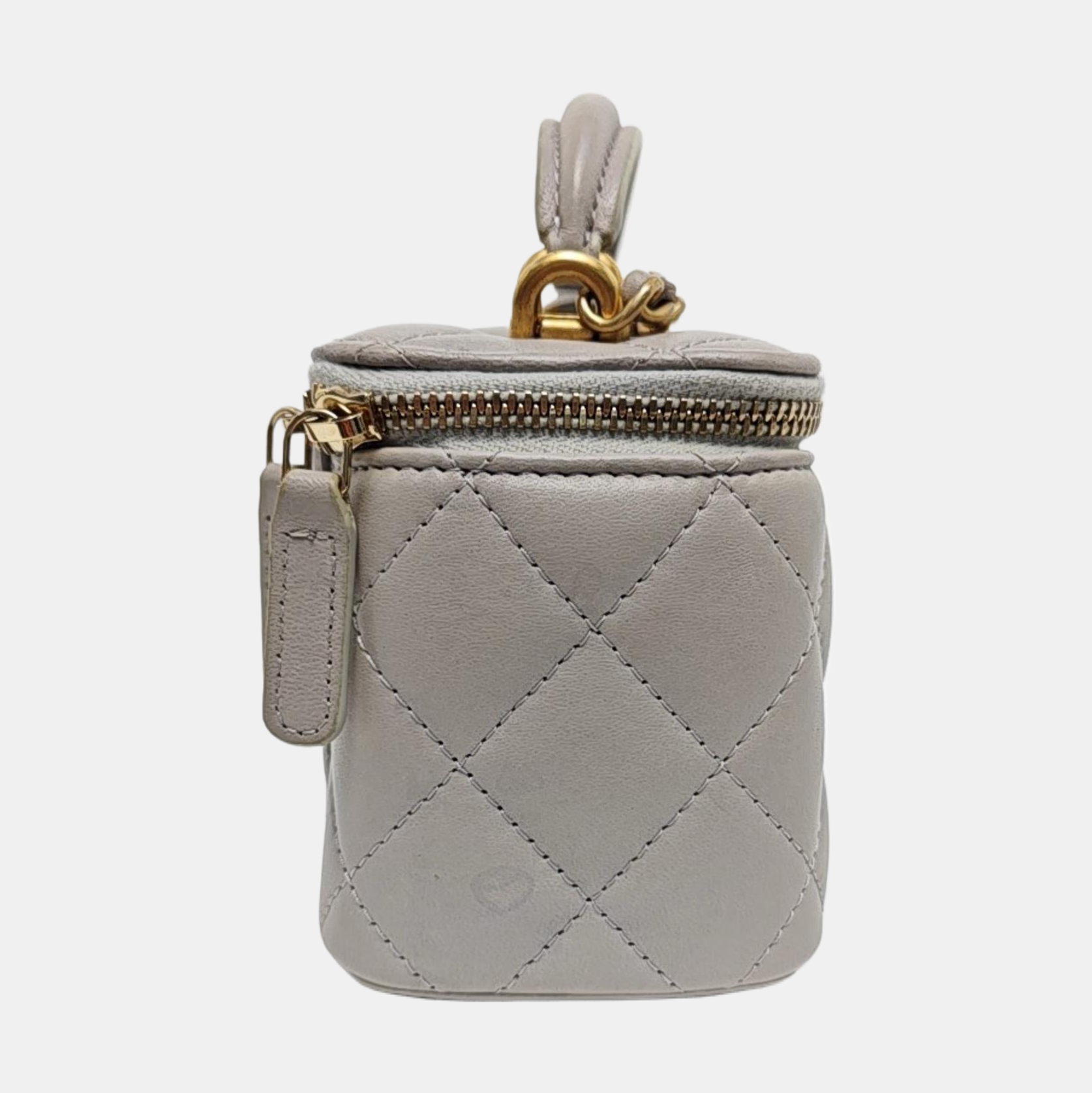 VANITY CASE Mini Quilted Lambskin Gray