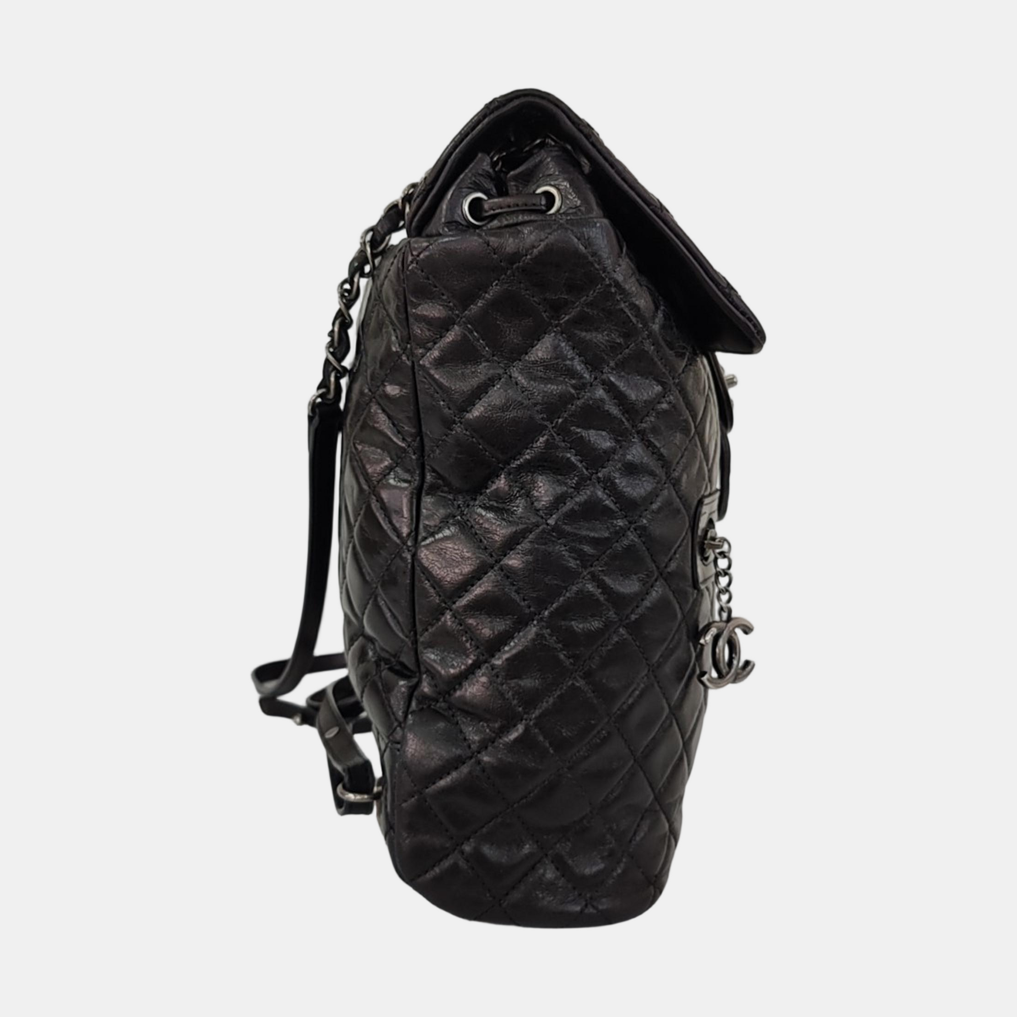 MOUNTAIN Quilted Calfskin Black