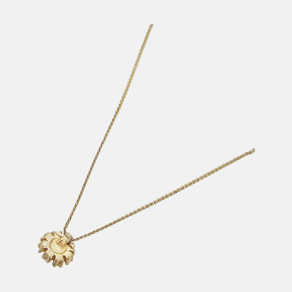 Collar de oro de metal