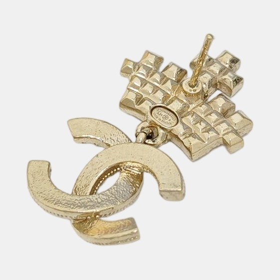 Metal Gold Earrings
