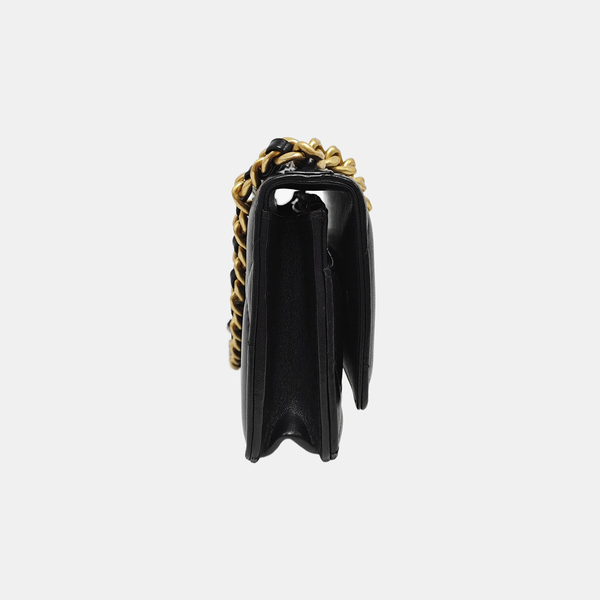 CHANEL 19 WOC Quilted Lambskin Black