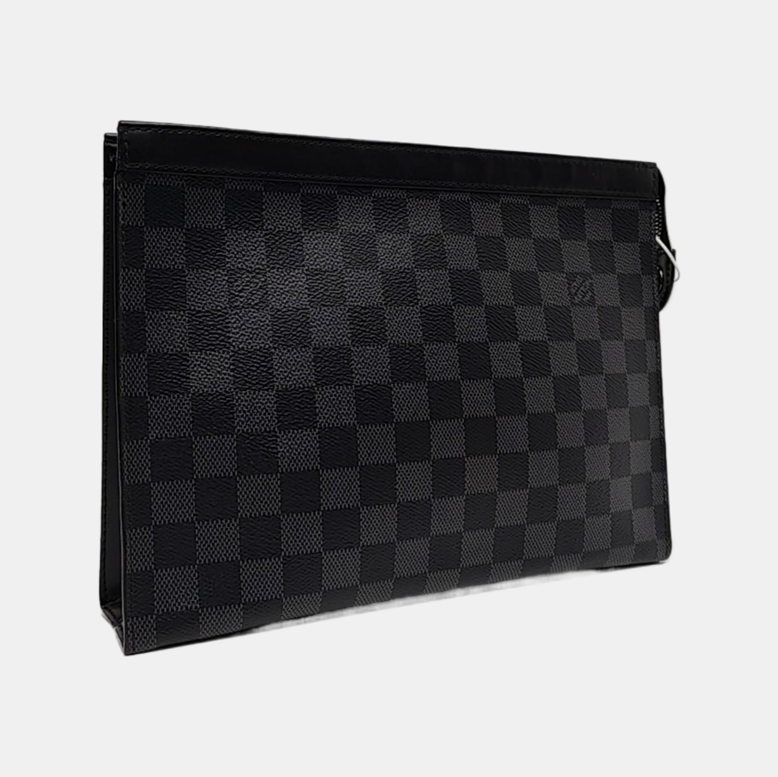 Pochette Voyag MM Damier Graphite Coated Canvas Gray