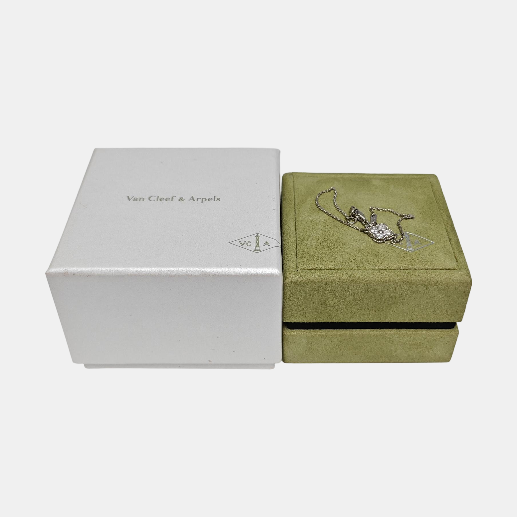 Sweet Alhambra 18k White Gold Silver Bracelet