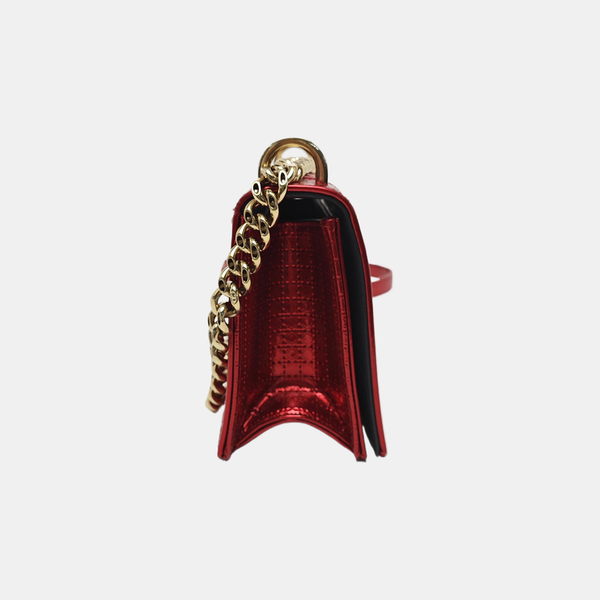 Authenticated pre-owned  Diorama Quilted Calfskin Red - Crossbody Bag at Looply