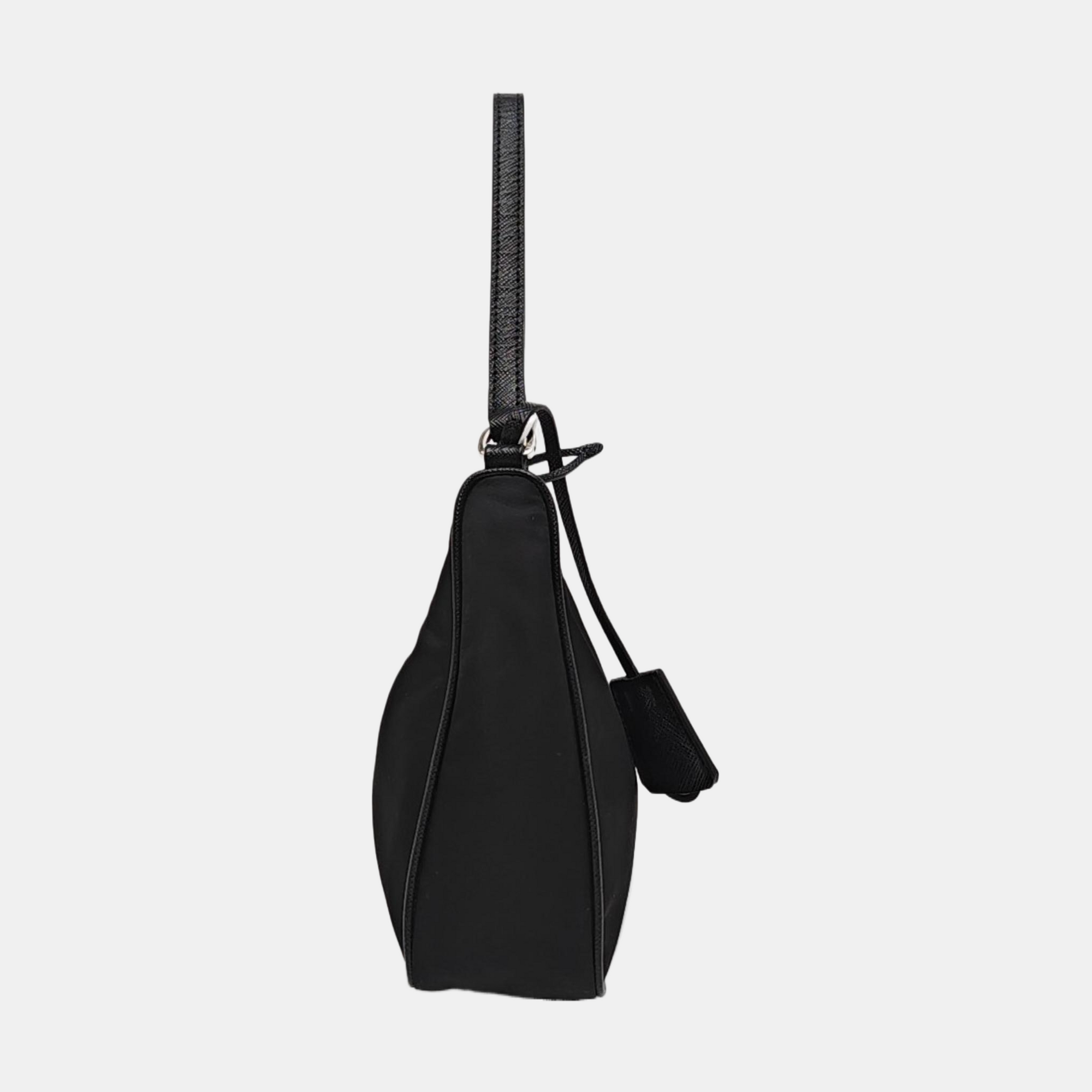 Re-Edition2005 Mini Nylon Black